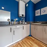 Leon Blum - Design - Parking Apartment *