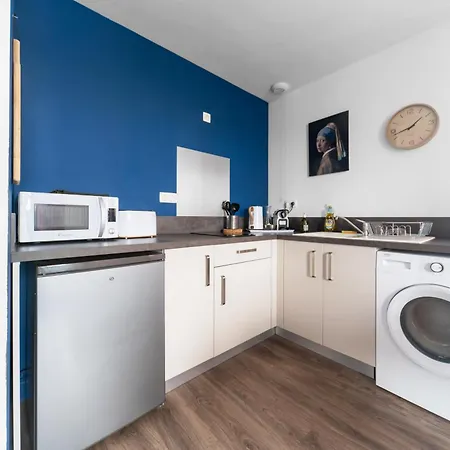 Residence Leon Blum - Appartements Design Avec Parking Prive Apartman