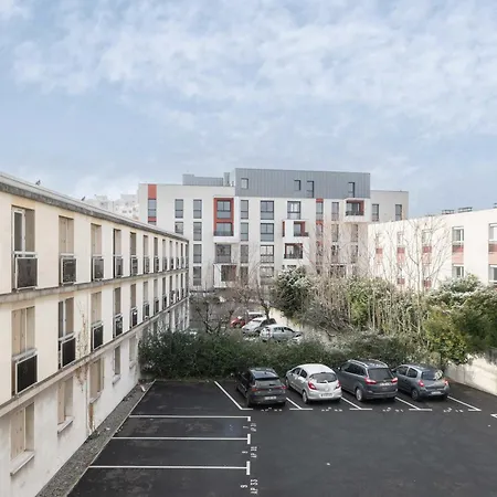 Residence Leon Blum - Appartements Design Avec Parking Prive Apartman