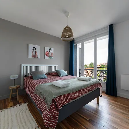 Residence Leon Blum - Appartements Design Avec Parking Prive Apartman
