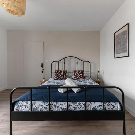 Residence Leon Blum - Appartements Design Avec Parking Prive 克莱蒙费朗