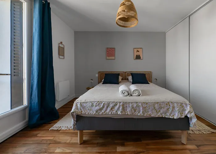 Leon Blum - Design - Parking 아파트 *